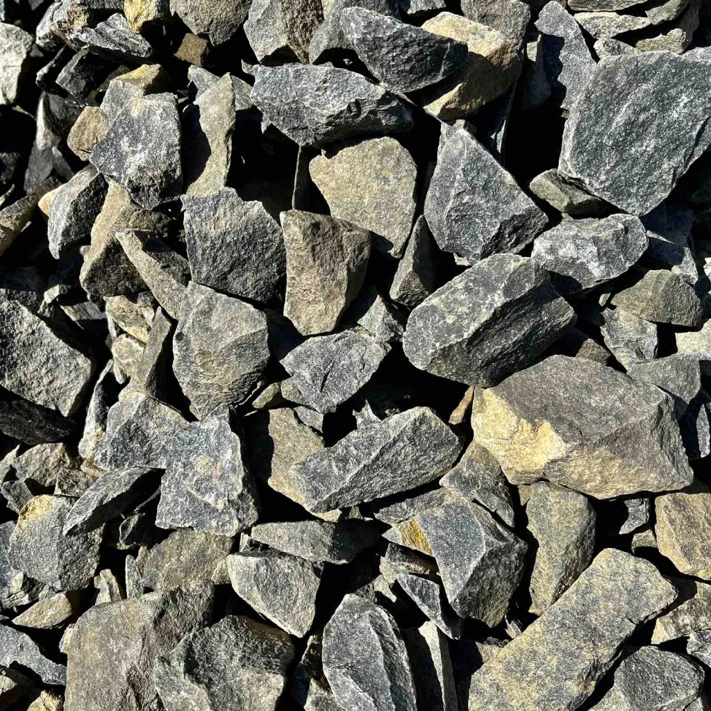 Базальт колотий сірий / графітовий 20-40 мм, Україна