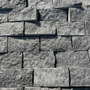 Бруківка гранітна "Габро" покращена П2 20х10х5 см Україна