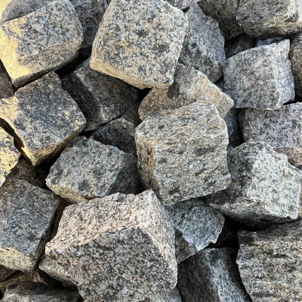 Бруківка з Софіївського граніту колота 10х10х5 см, Україна - Зображення 2