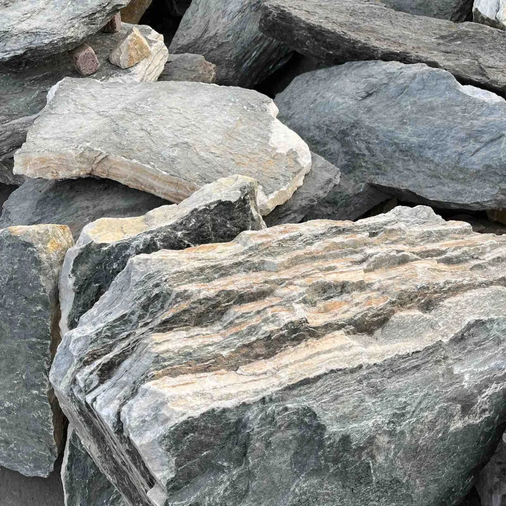 Валун мармуровий біло-зелений « Карпати», Україна