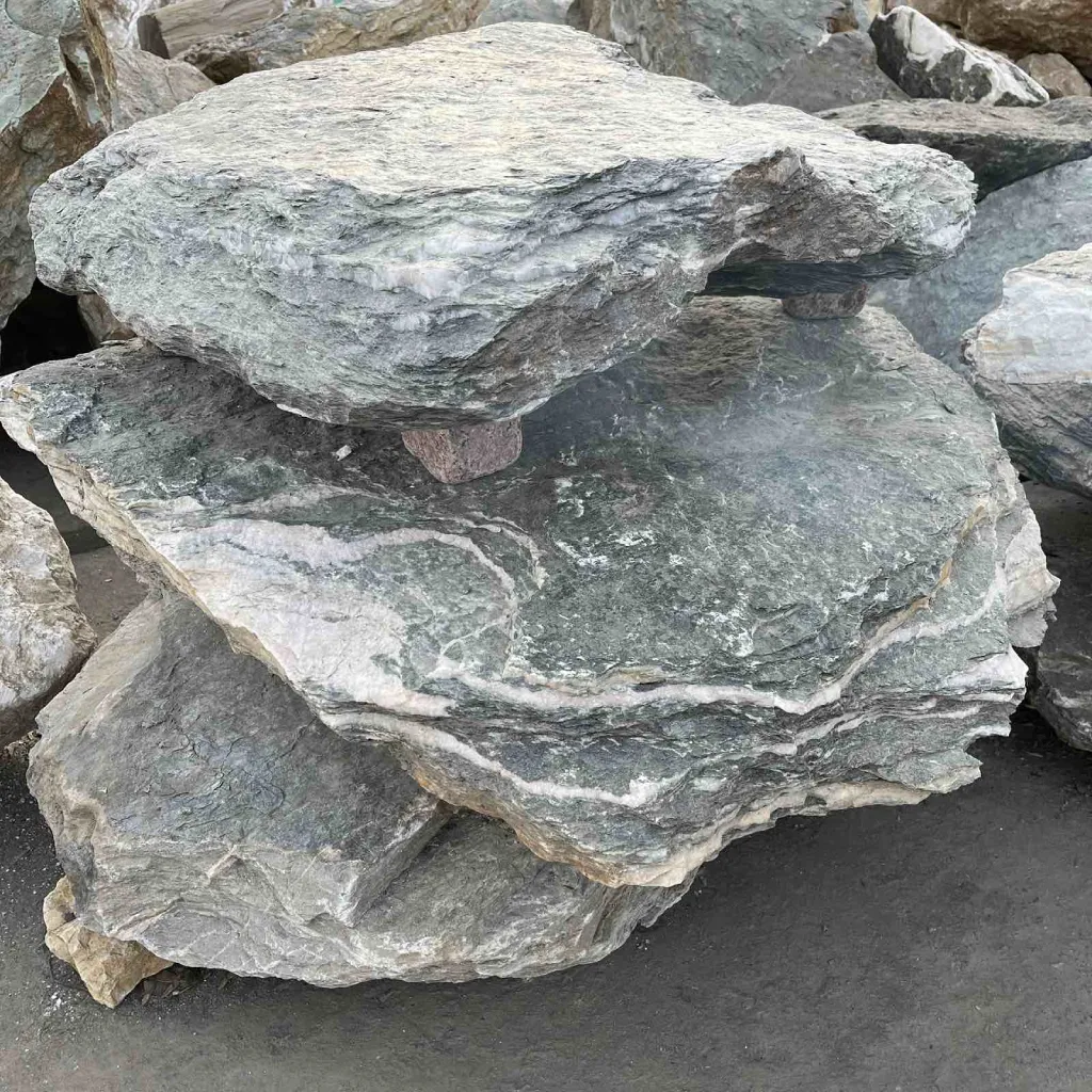 Валун мармуровий біло-зелений « Карпати», Україна - Зображення 2